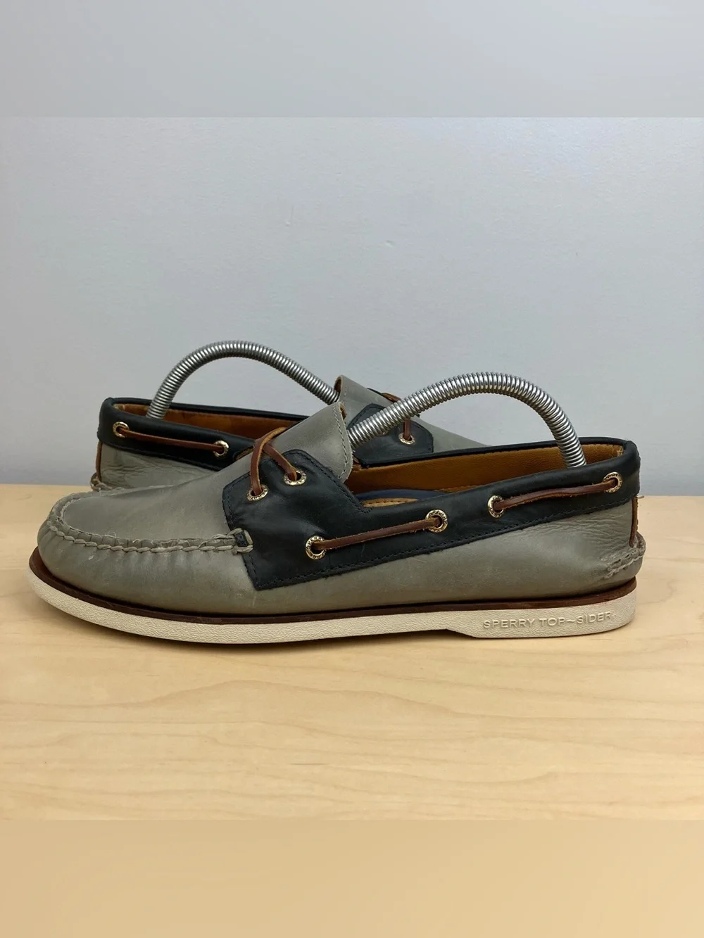 Sperry gold cup